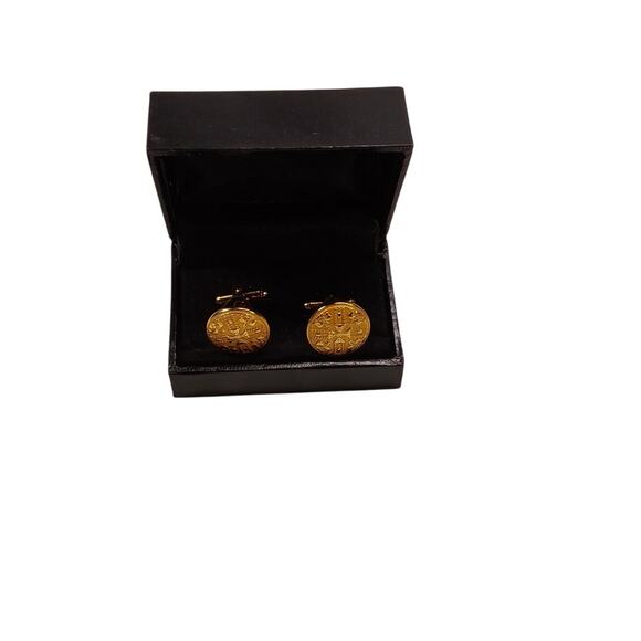 Royal Salute 21 Years Scotch Whisky Cufflink Gold Tone - Picture 2 of 3